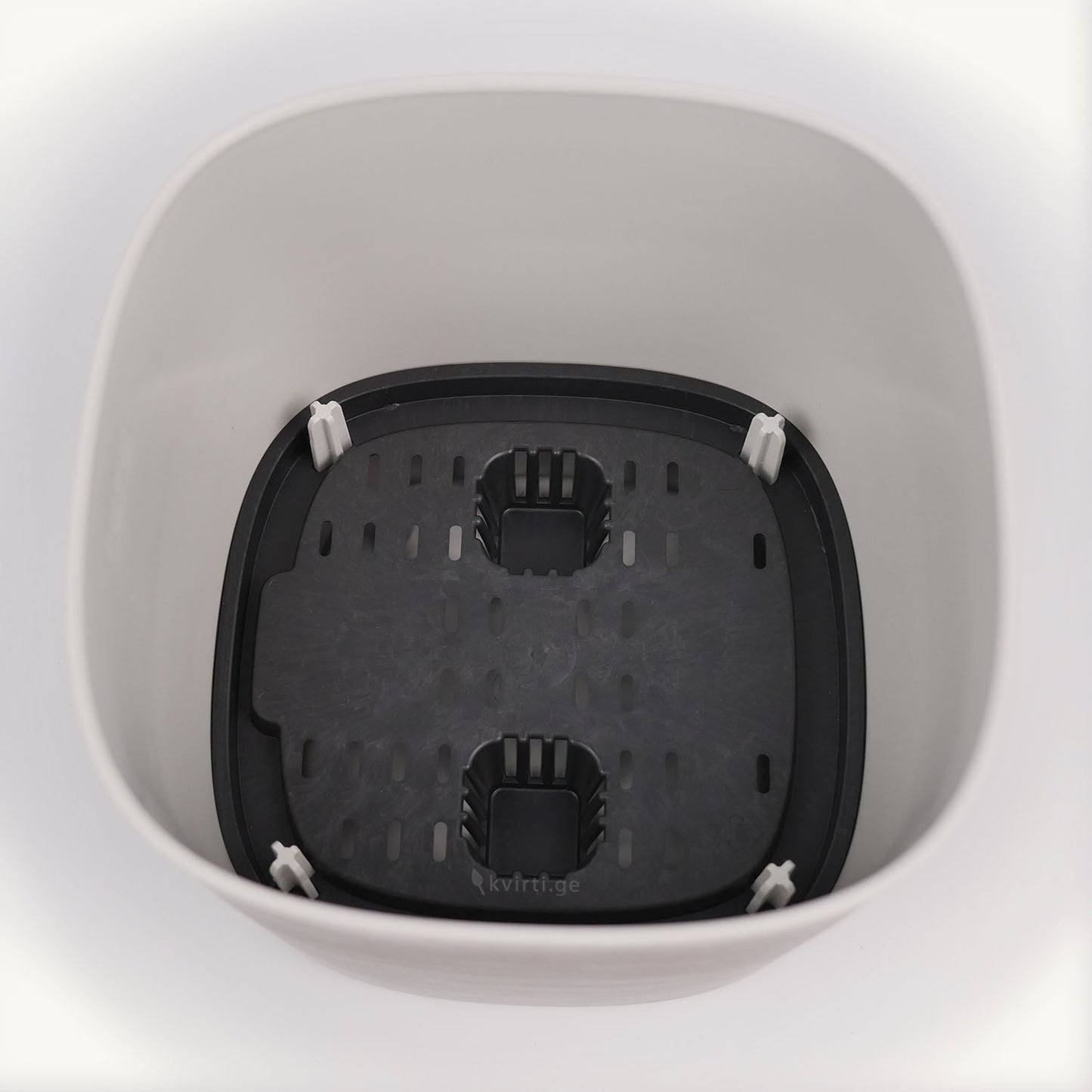 ქოთანი „კაპრი“ 19/24სმ, თეთრი