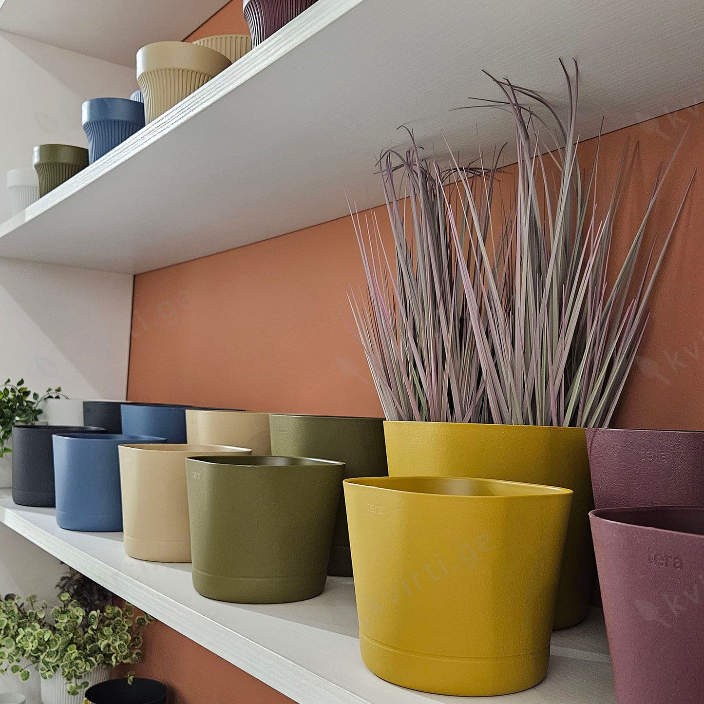 Flowerpot COLORADO 15/20cm GOLDEN LIME