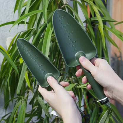 ხელის ნიჩაბი „გაია 02“, მუქი მწვანე