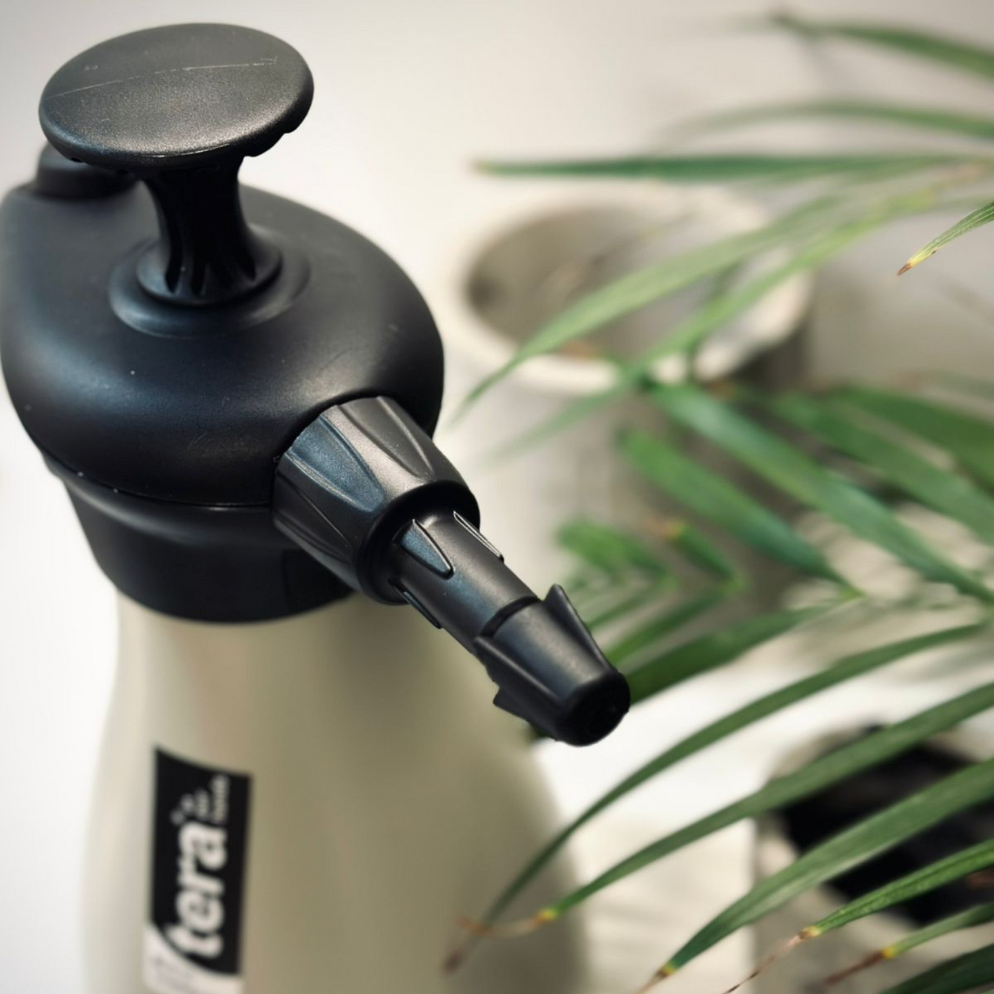 Sprayer NEBULA 1.75L, MILK