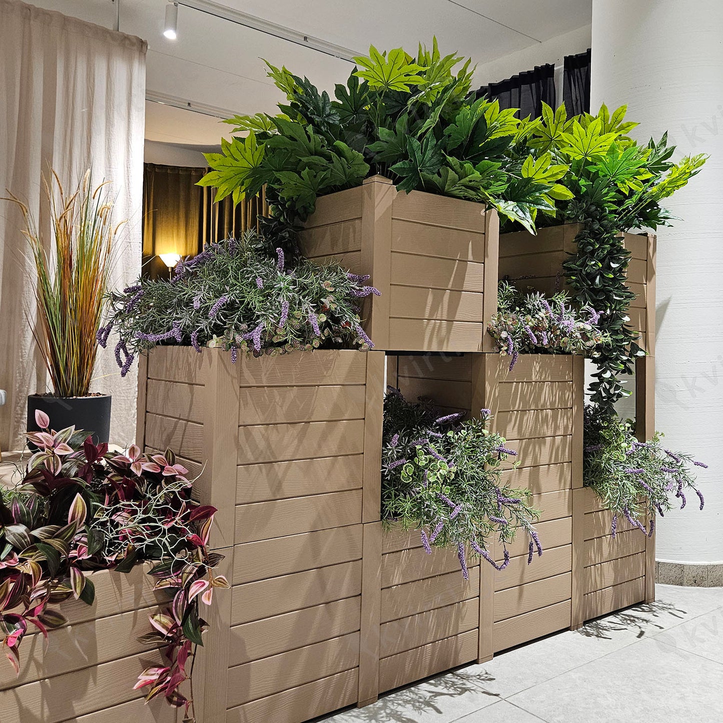 ყვავილების ქოთანი „ტრამა 001“ 42სმ, კრემისფერი