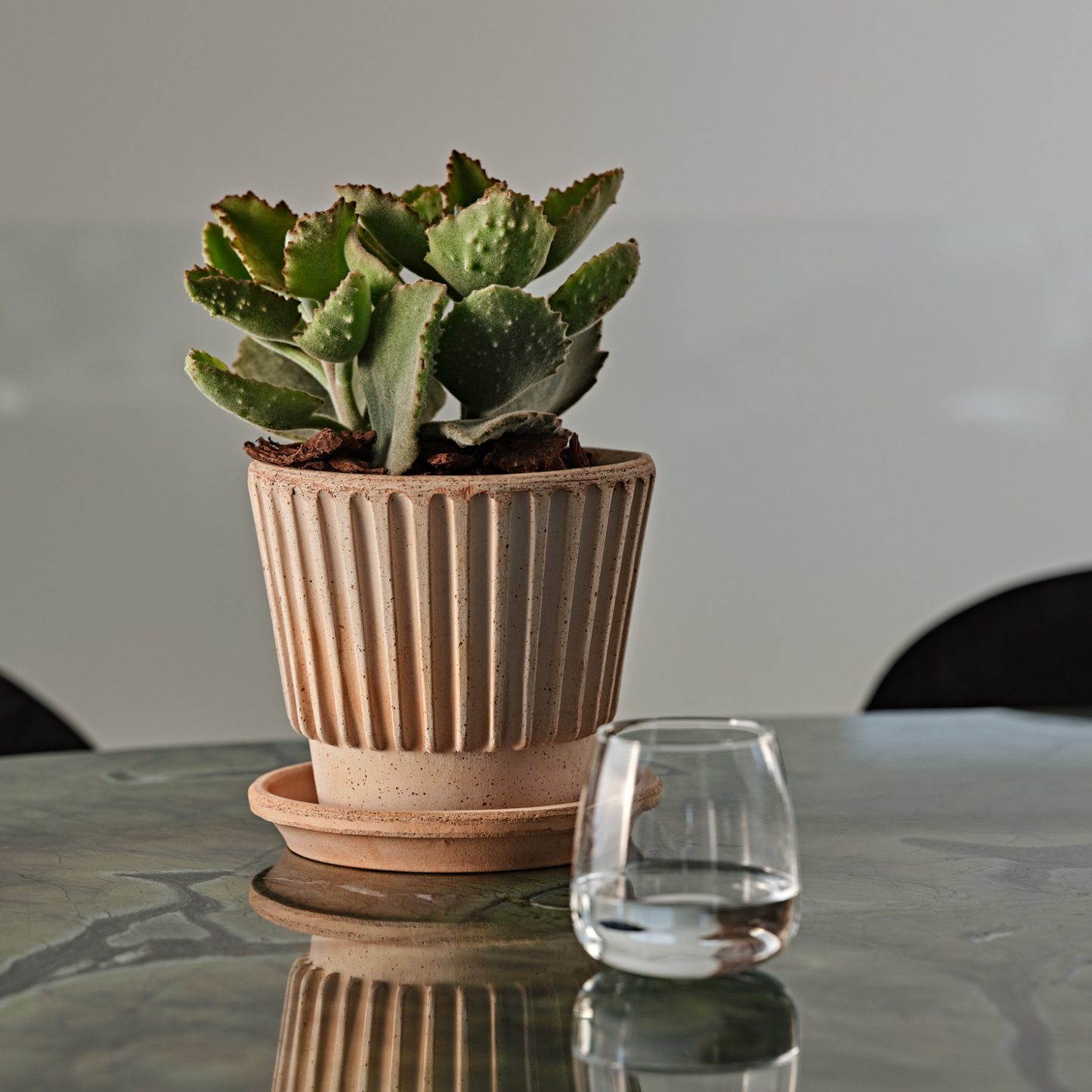 თიხის ქოთნის თეფში „სოტოვაზო როტონდო“ ⌀18/23/26/30სმ, გალესტრო